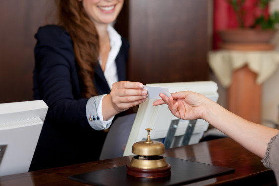 ANNONCE NIGHT AUDITOR